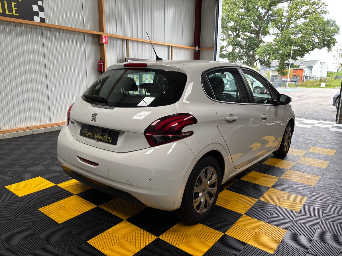 Peugeot 208 1.5 BLUEHDI 100 S&S ACTIVE 5P