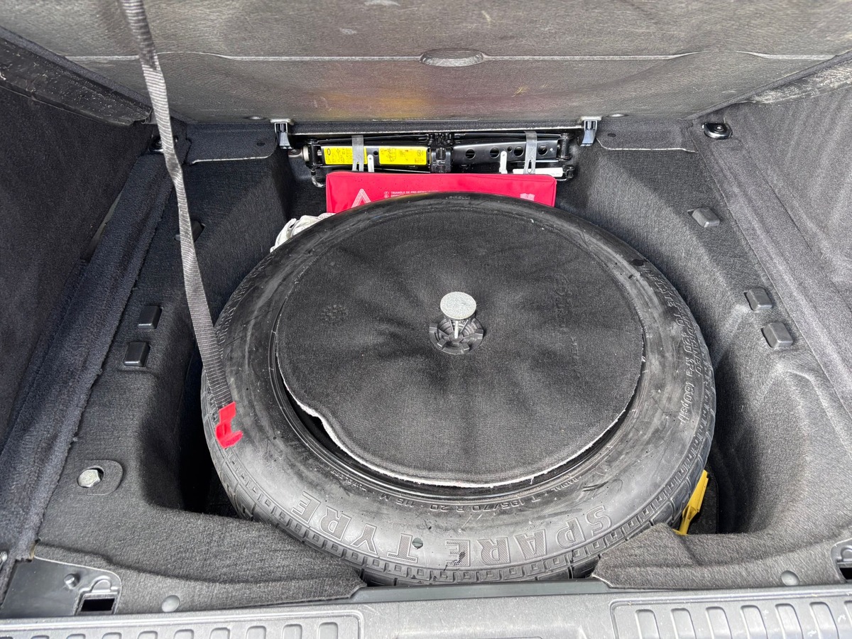 Land-Rover Range Rover Sport 3.0 SD V6 292 HSE Dynamic - Suivi complet - Révisé