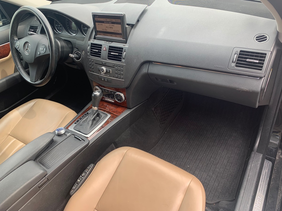 Mercedes-Benz Classe C 204 chevaux | 250 Elegance | 4Matic | GPS | Régulateur de vitesse | Bluetooth