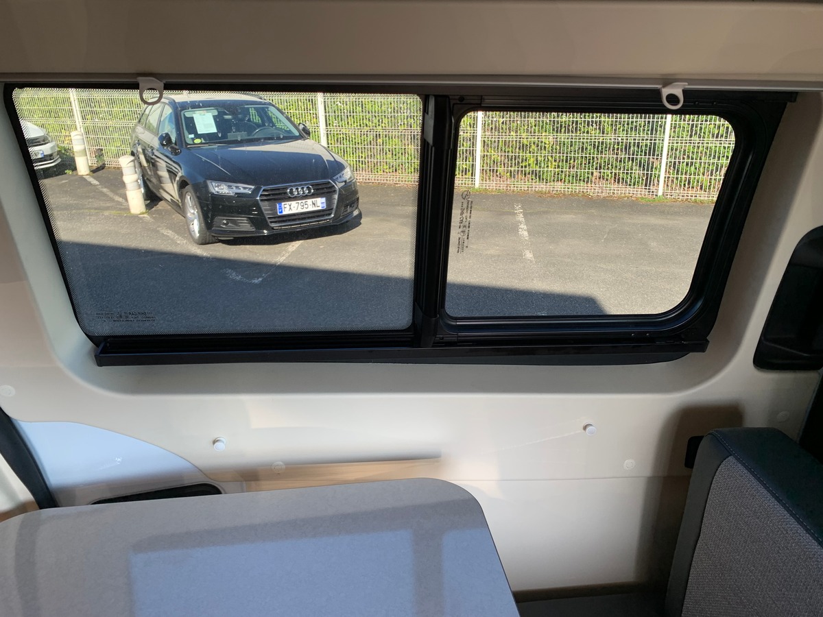 Ford CAMPEREVE 130 chevaux | Premiére MAIN | Cap Land | Caméra de recul | Apple car play