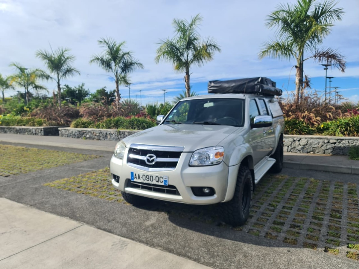 Mazda 2 MAZDA BT-50 PICK-UP 2.5 MRZ-CD 4X4