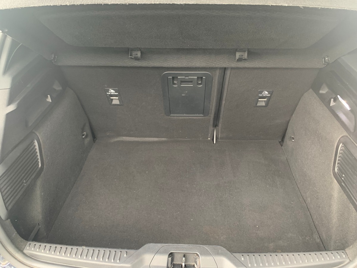 Ford Focus 125 ch | ST-LINE X | Caméra de recul | Apple car play Android auto | Régulateur vitesse