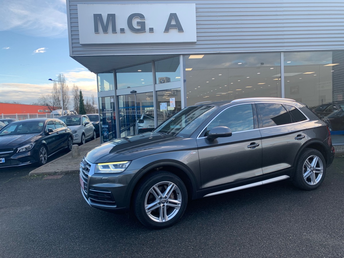 Audi Q5 190 ch | S-Line | Virtual Cockpit | Coffre assisté électriquement | Caméra de recul