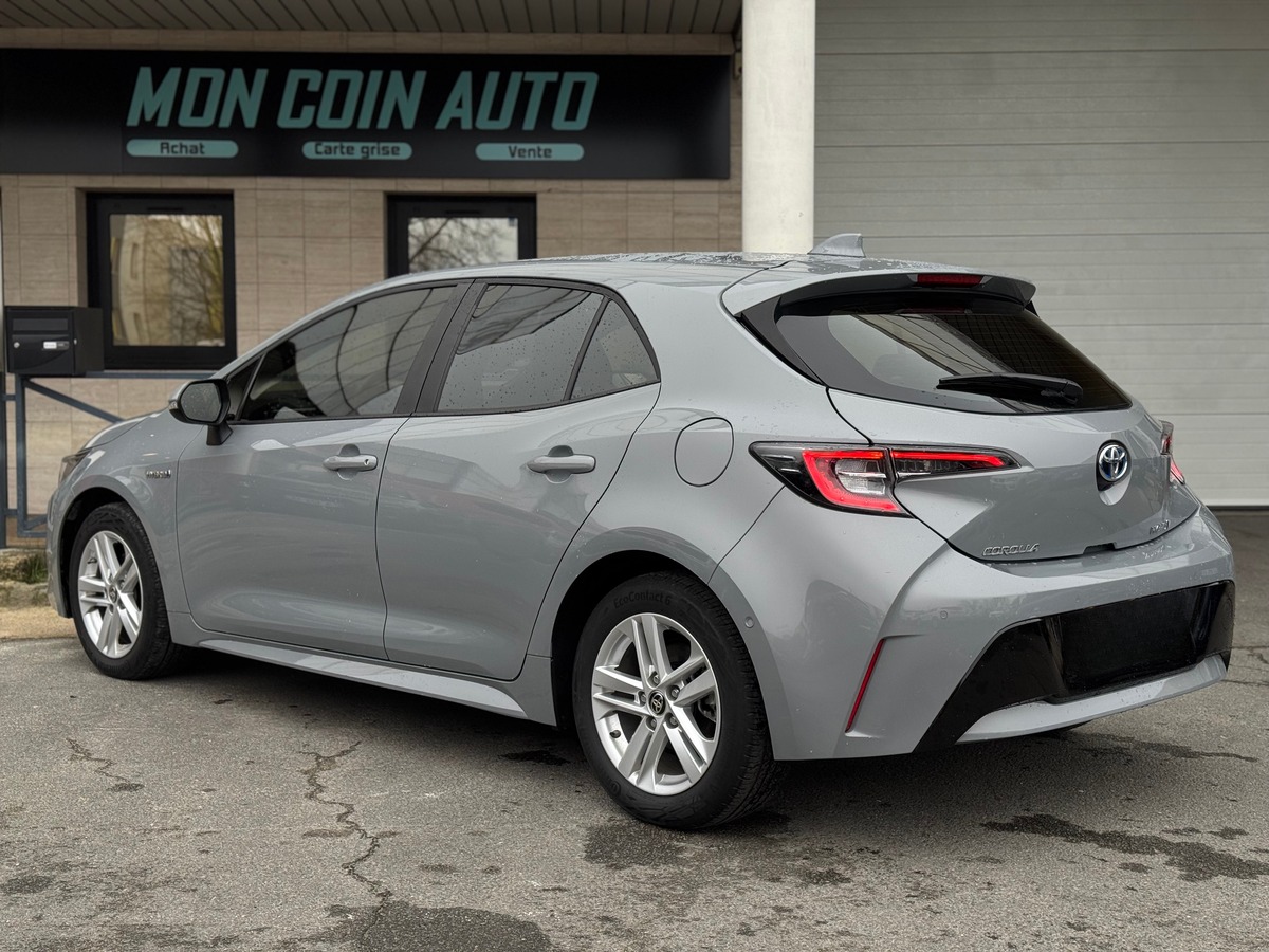 Toyota Corolla Dynamic business 1.8 VVT-i 122 HSD