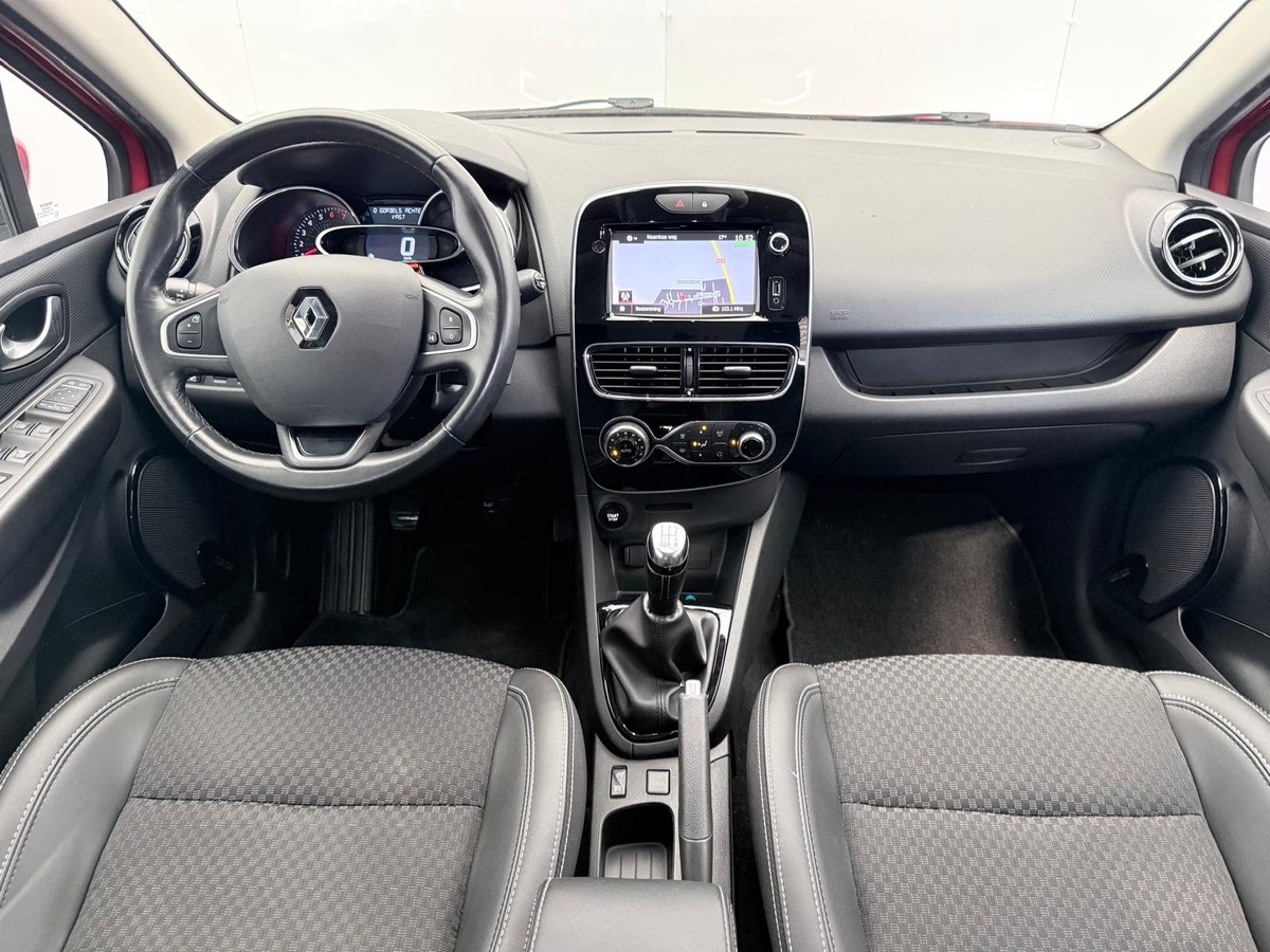 RENAULT Clio 0.9 Tce 90 intens  Première main