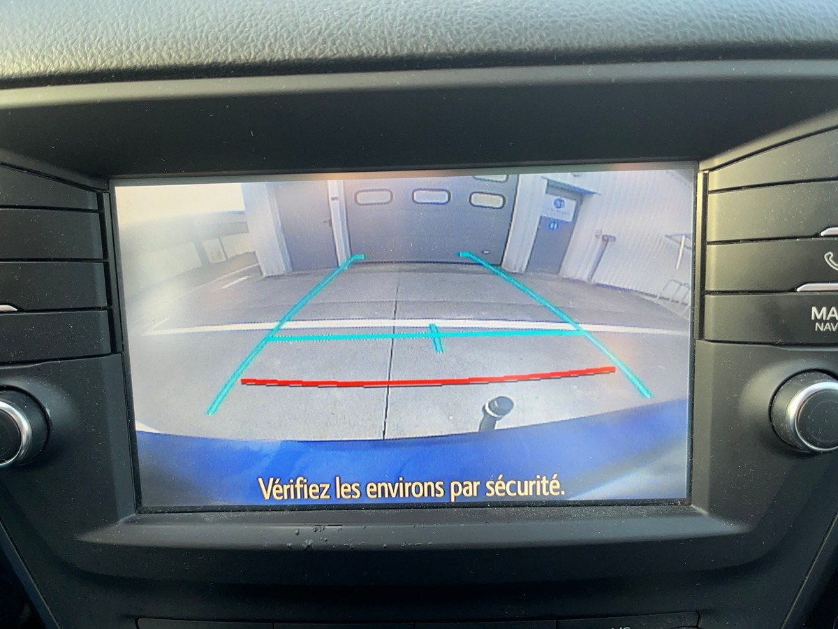 Toyota Avensis SW 2.0 D-4D 143ch, EXECUTIVE, ATTELAGE, RADAR, SIEGES CHAUFFANT, TOIT PANORAMIQUE