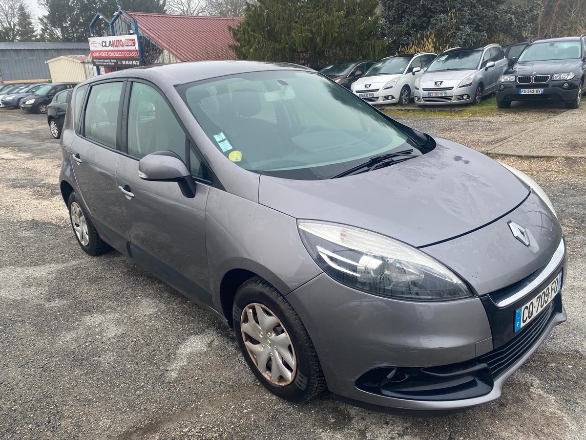 RENAULT Scenic III 1.5 dci 110cv 1ère main
