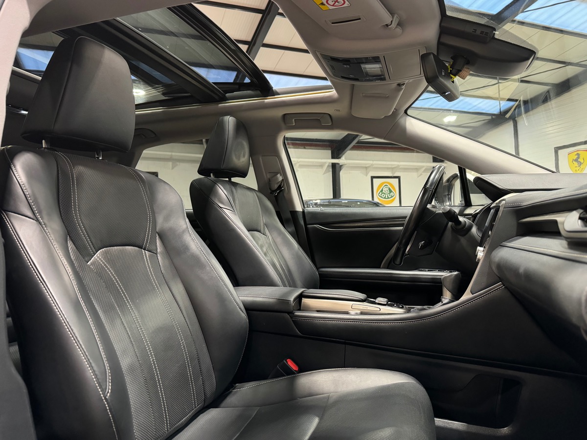 Lexus RX 450H 4WD LUXE 262CV TOIT OUVRANT g