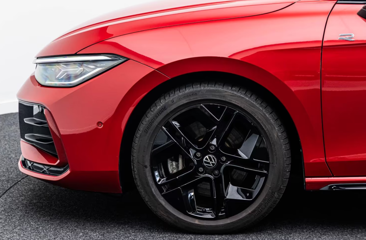 Volkswagen Passat SW VIII 2.0 TDI EVO 200ch R-Line 4Motion DSG7/Chili Red/Attelage/Matrix