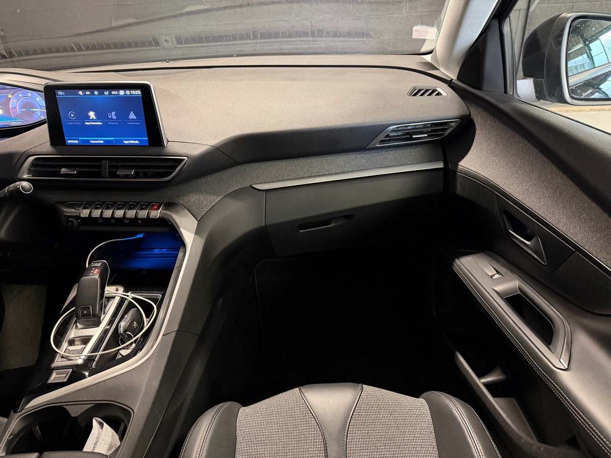 Peugeot 3008 1.5 hdi Allure Cock Pit / Hayon Electrique / Carplay Android / Caméra de Recul