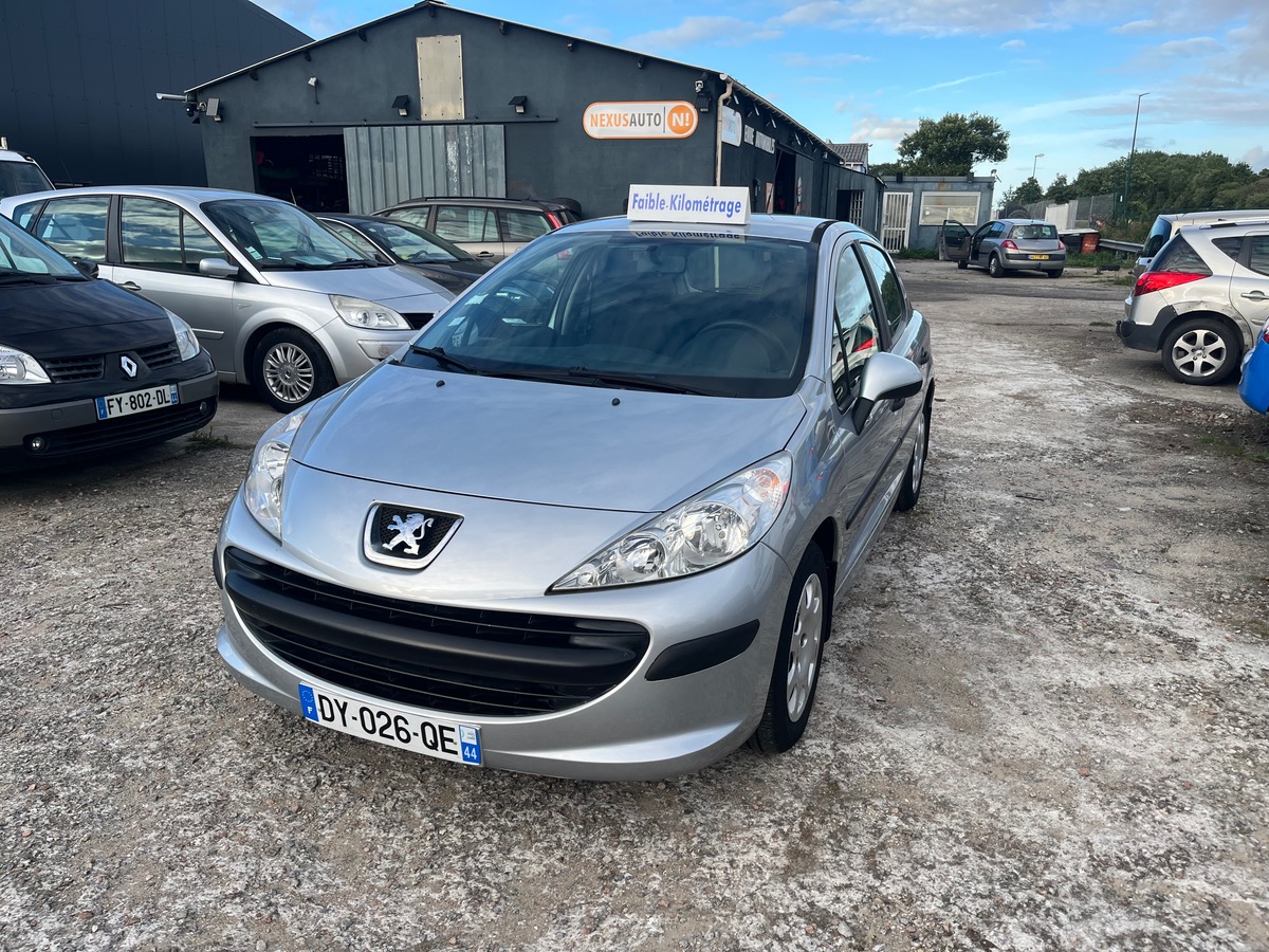 Peugeot 207 1.4 75CH