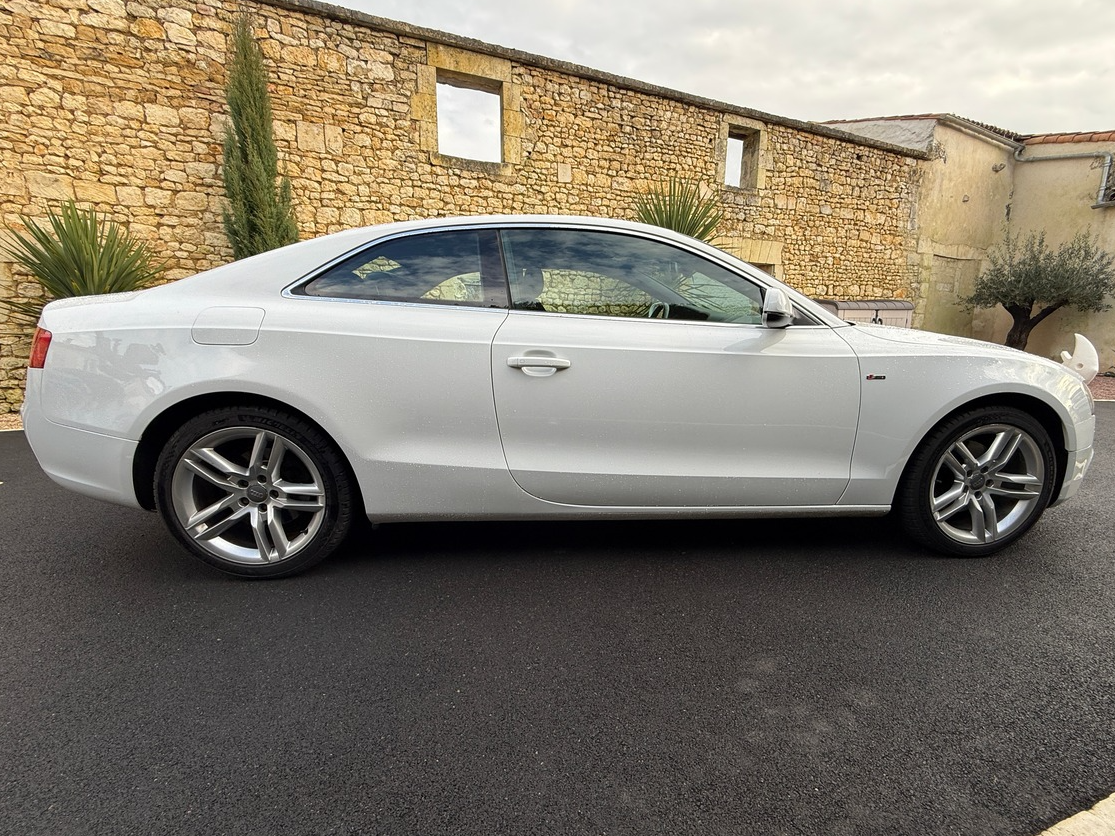 Audi A5 2.0L TDI 177 Pack Sline