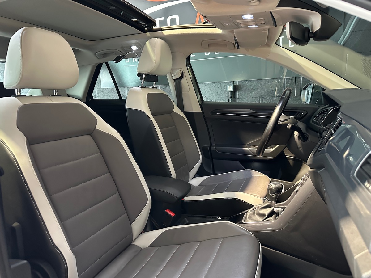 Volkswagen T-Roc CARAT EXCLUSIVE 1.5 TSI 16V DSG7 150 cv Boîte auto