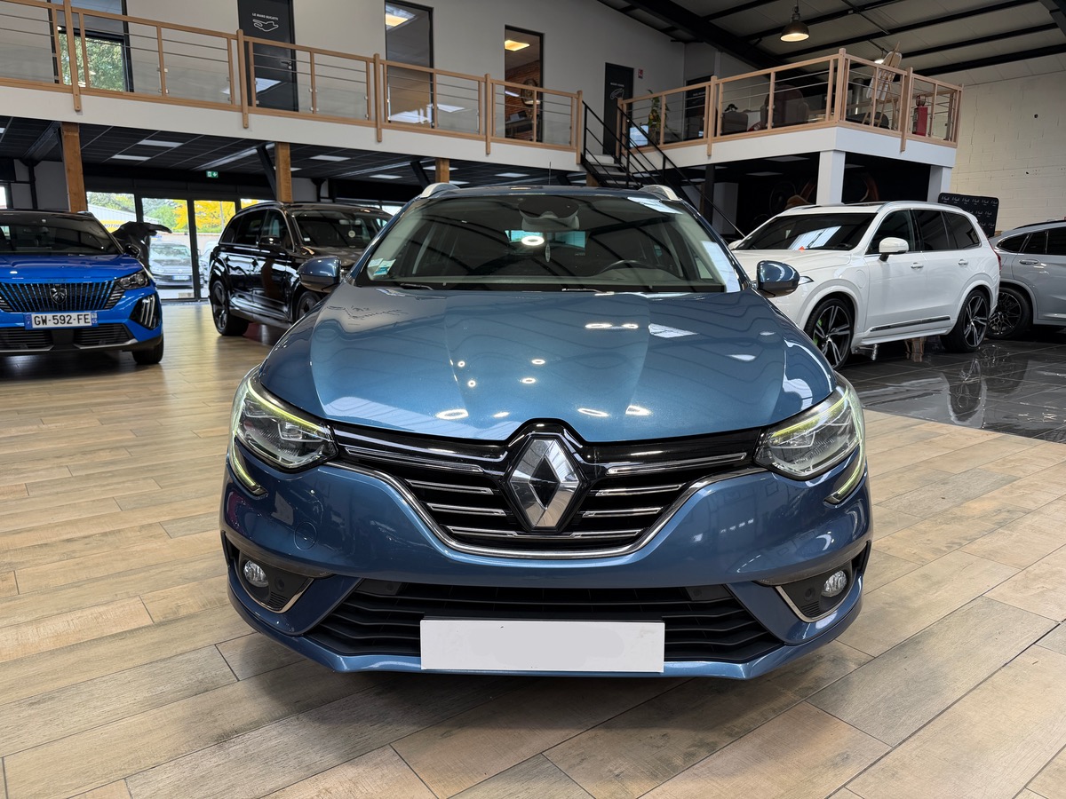 RENAULT Megane Estate IV DCI 130 cv Energy Intens / Attelage / Hifi BOSE / Caméra