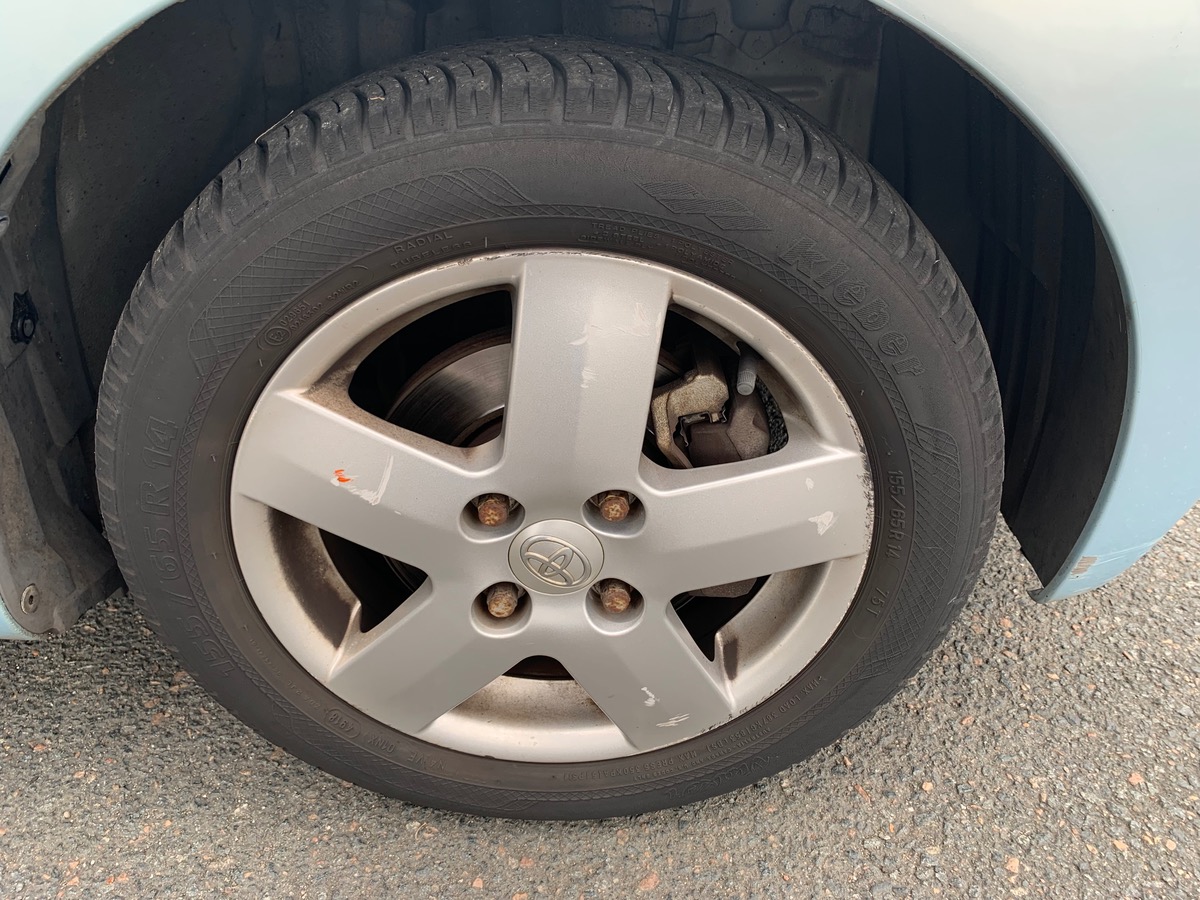 Toyota Aygo SPORT | 68 ch | Climatisation | Jantes alu | ABS | Phares antibrouillard