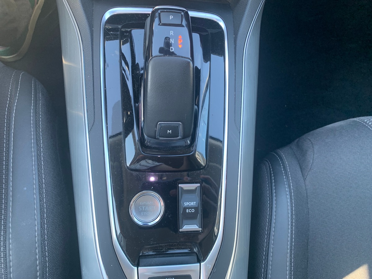 Peugeot 308 130 ch | Allure | Premiére Main | Caméra de recul | Radar avant | Régulateur de vitesse
