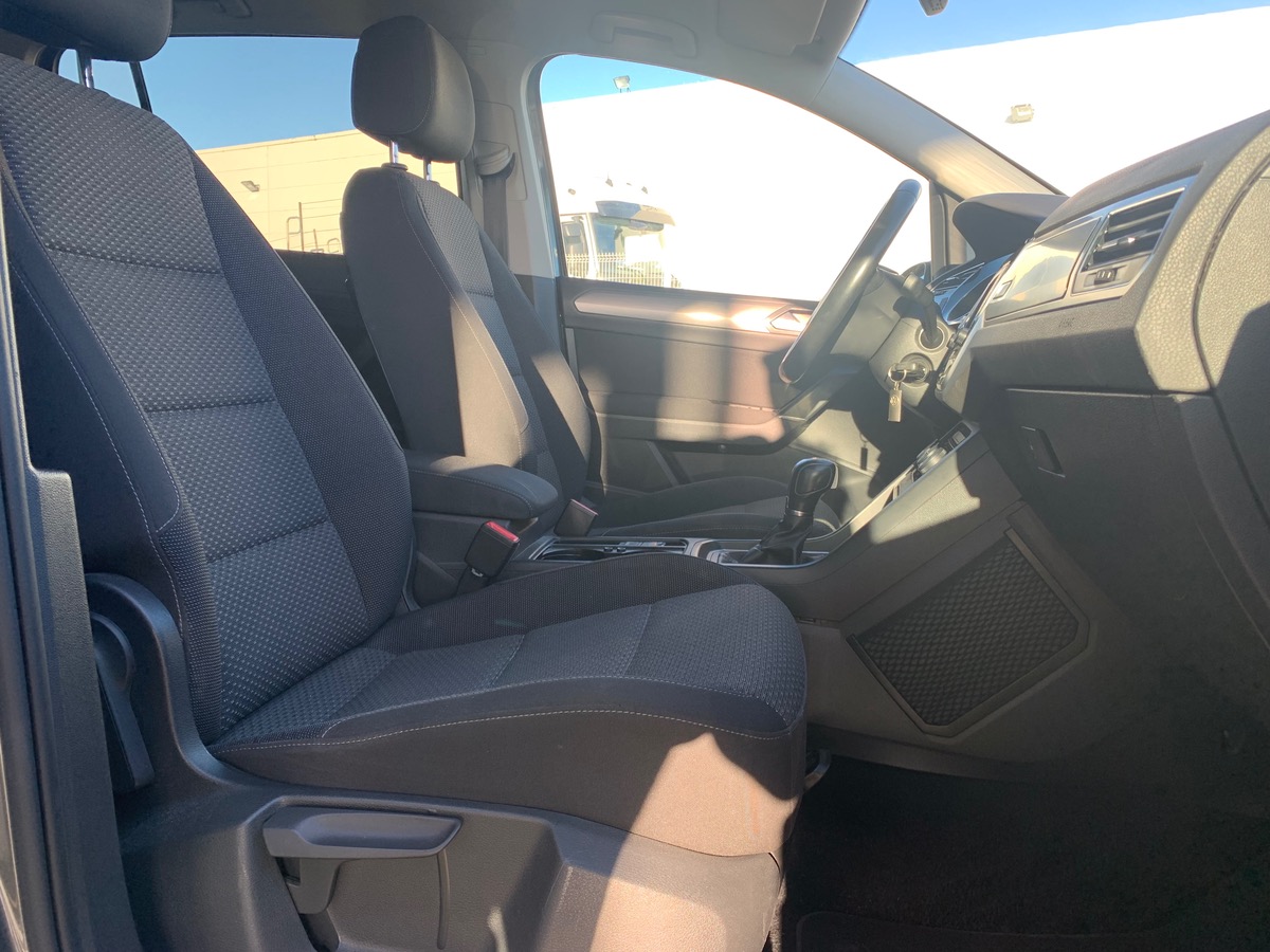 Volkswagen Touran 110 ch | 7 Places | Attelage | GPS | Radar de Stationnement Avant et Arriére