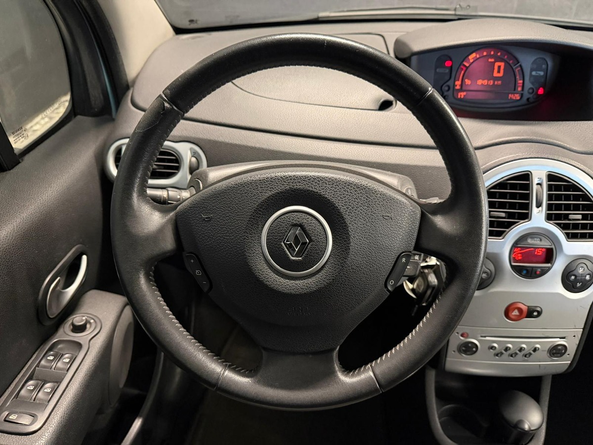 RENAULT Modus 1.5 DCI 86 CH KIT DISTRIBUTION A JOUR