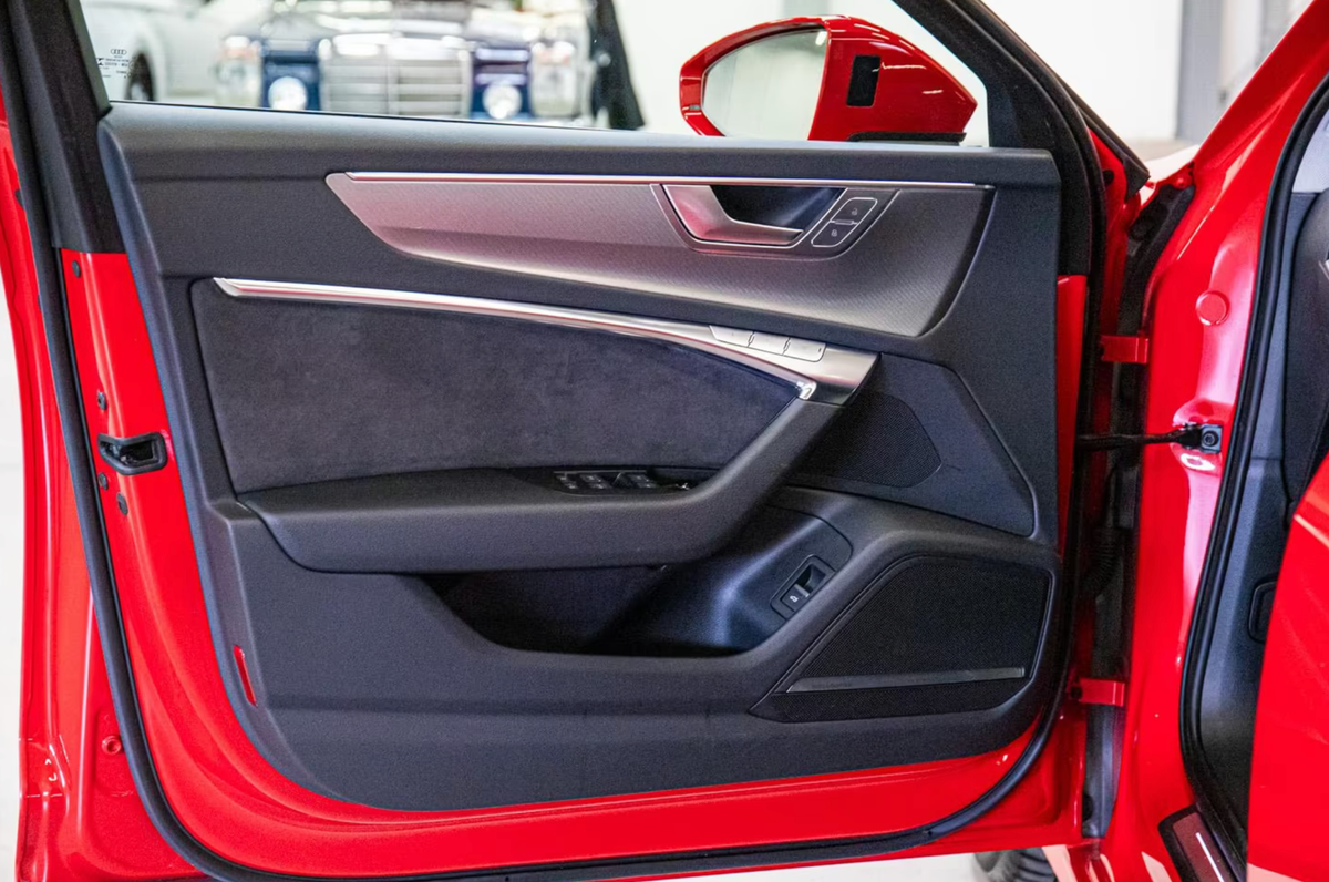 Audi A6 Avant 45 TFSI 245ch S tronic 7/B&O/Toit ouvrant/Matrix/VO allemand/Malus 4250e