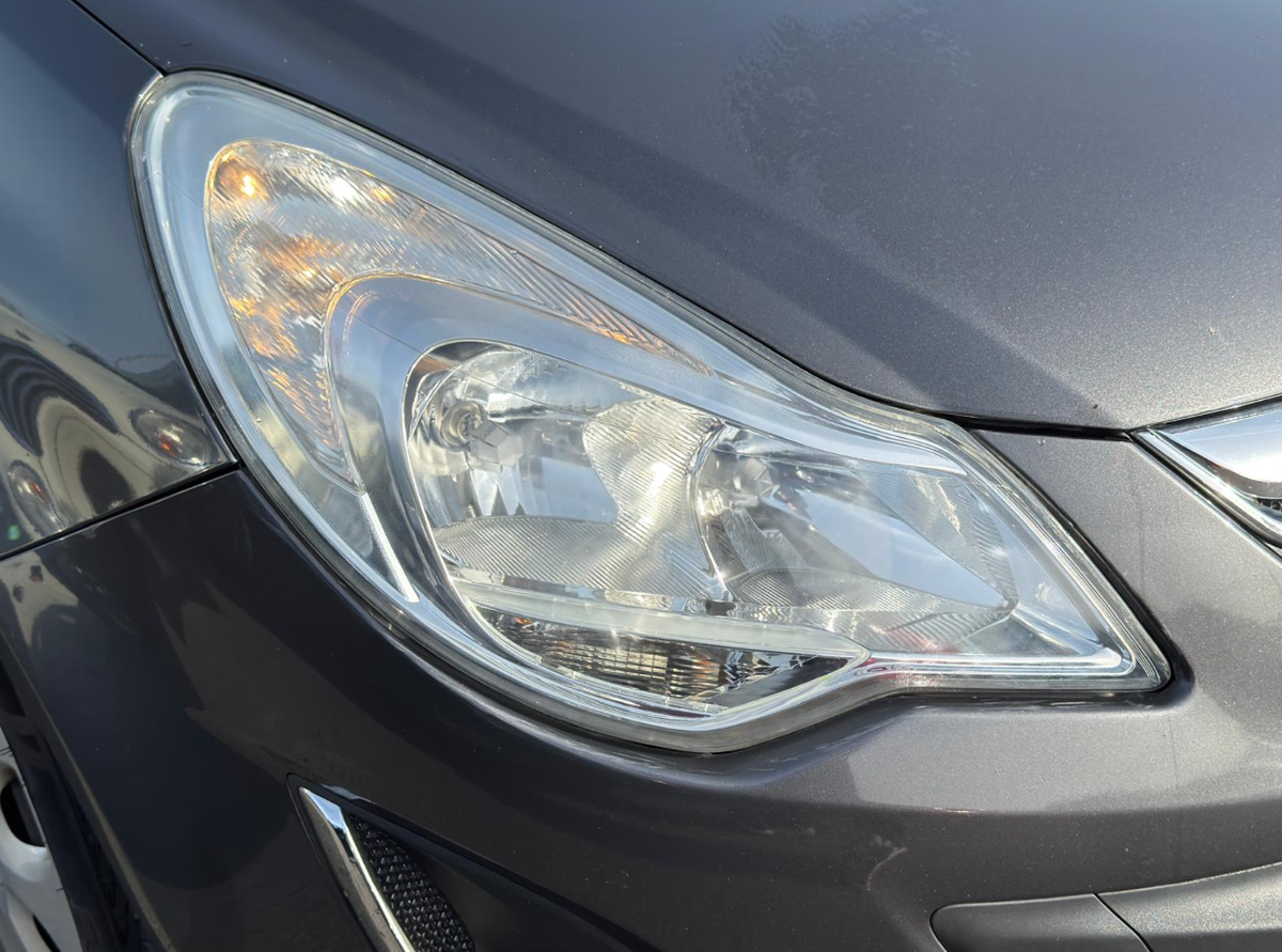 Opel Corsa 1.3 cdti 75ch 5 portes GPS / Aide au stationnement / Clim /