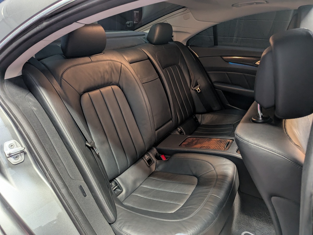 MERCEDES CLS 500 BlueEfficiency  SUIVI COMPLET MERCEDES