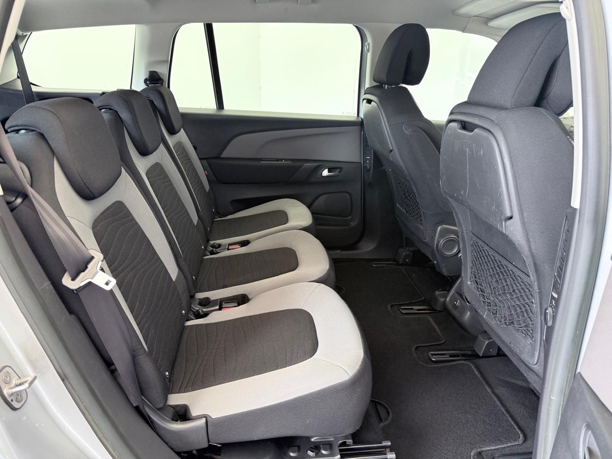 Citroën Grand C4 Picasso 1.6 Hdi 115 Confort   7places
