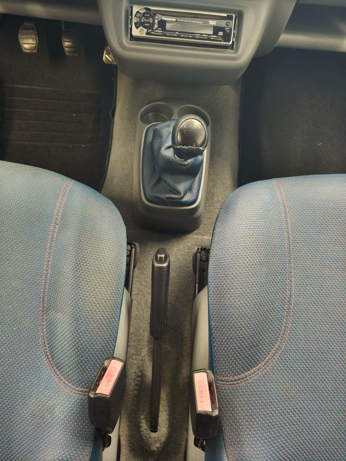 RENAULT Twingo Dynamique 1.2 16V 75ch distribution neuve - garantie 3 mois -