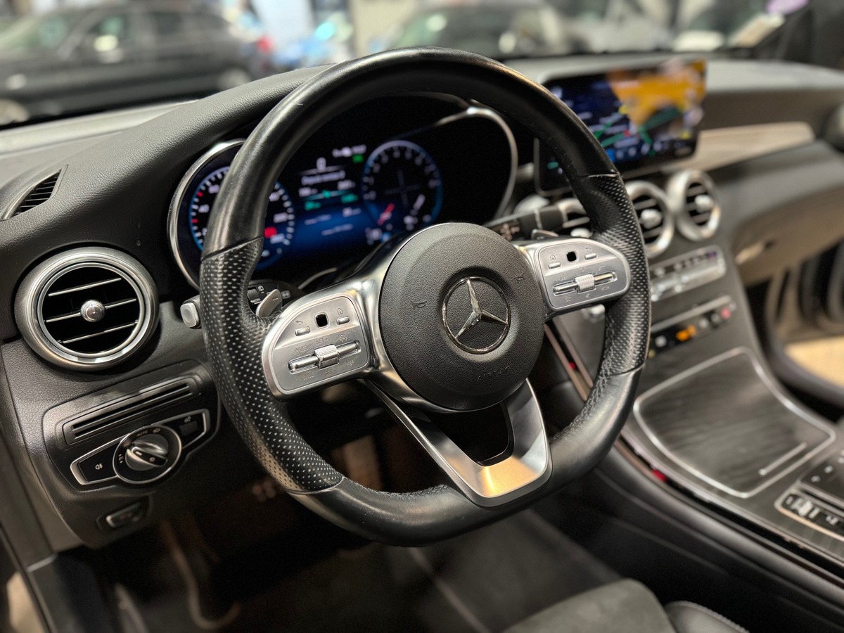 Mercedes-Benz Classe GLC 300 E AMG LINE 4MATIC 211+122ch 1ere main Fr p