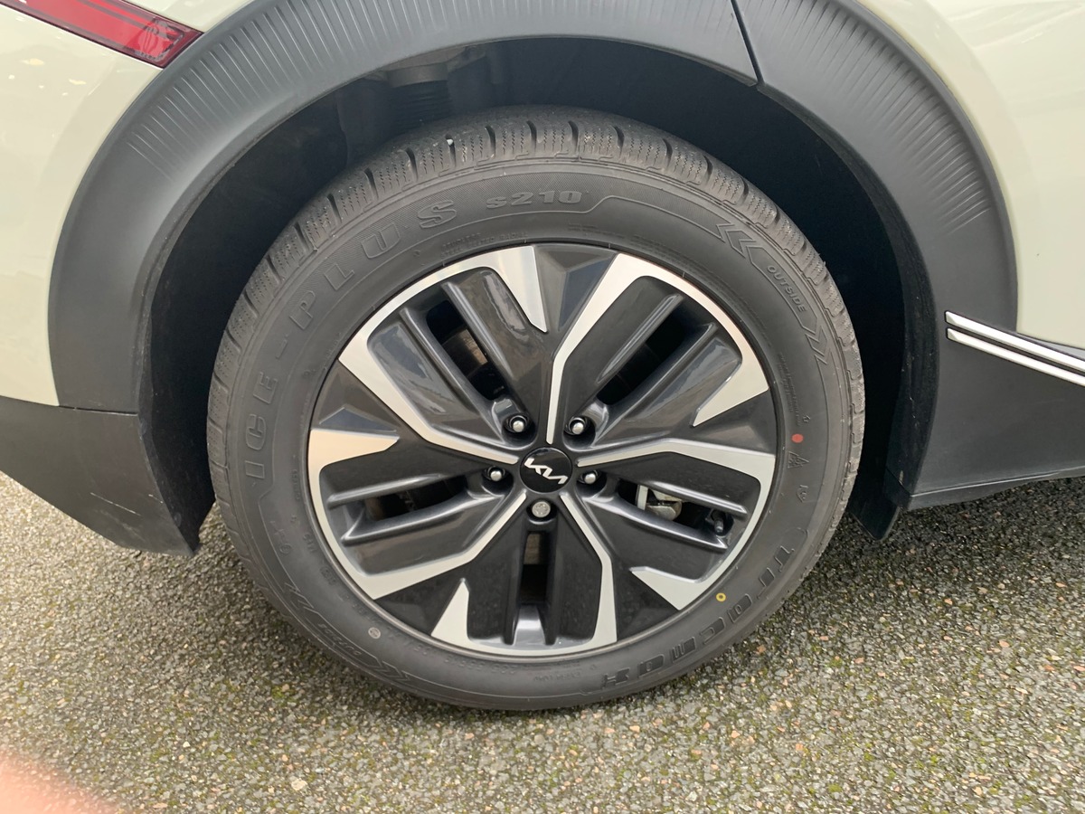 Kia EV6 229 | Active | Caméra recul | Démarrage sans clé | Radar arriére | Régulateur adaptatif