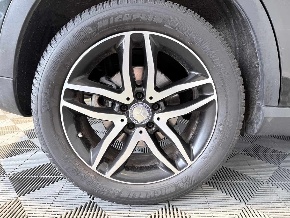 Mercedes-Benz GLA 1.6 i 156  SENSATION