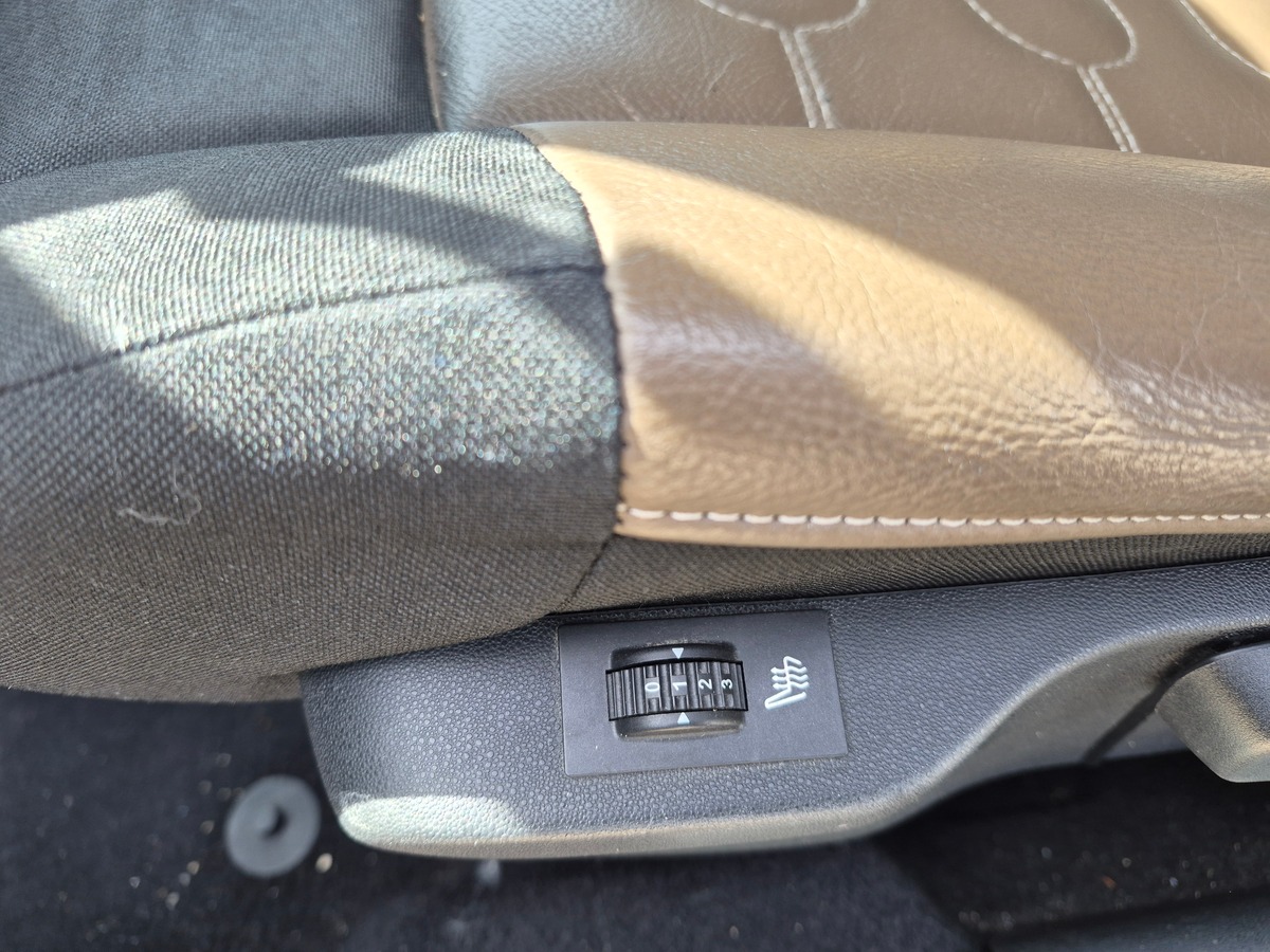 Citroën C4 Cactus 1.6 BHDI 100 SHINE ETG6