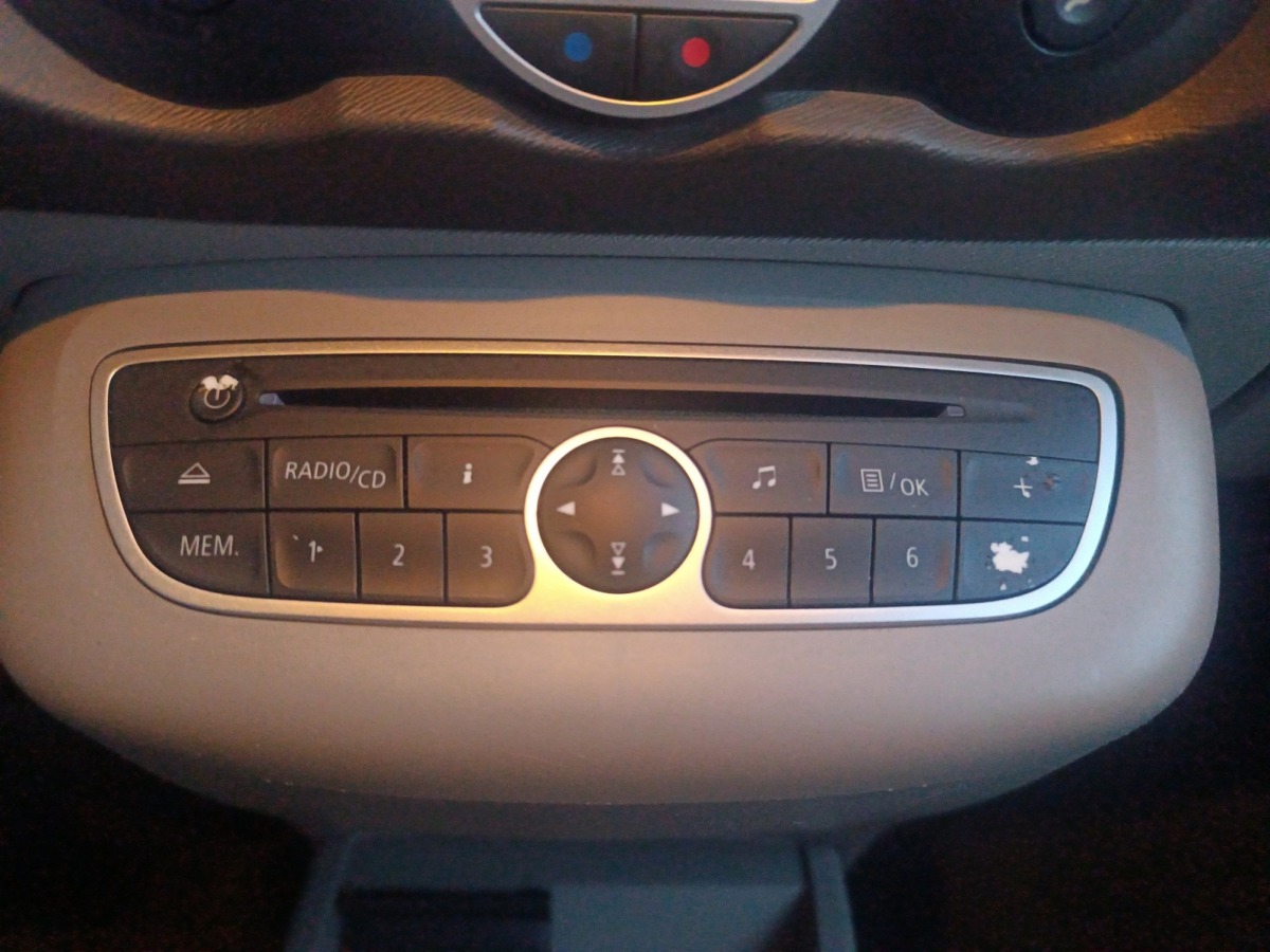 RENAULT Twingo 2 1.2 TCE 102 CV 16V  INITIALE