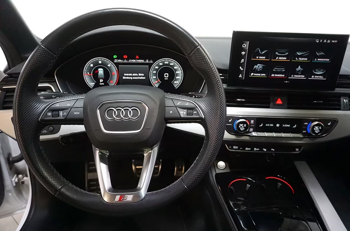 Audi A4 Avant V 35 TDI 163ch S line S tronic 7/Toit ouvrant/Matrix/Caméra