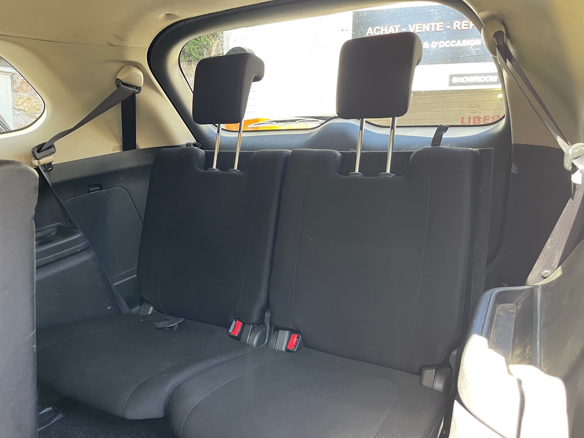 Mitsubishi Outlander 2.2 DID 150 CV 4WD / 7 Places / Caméra / GPS /