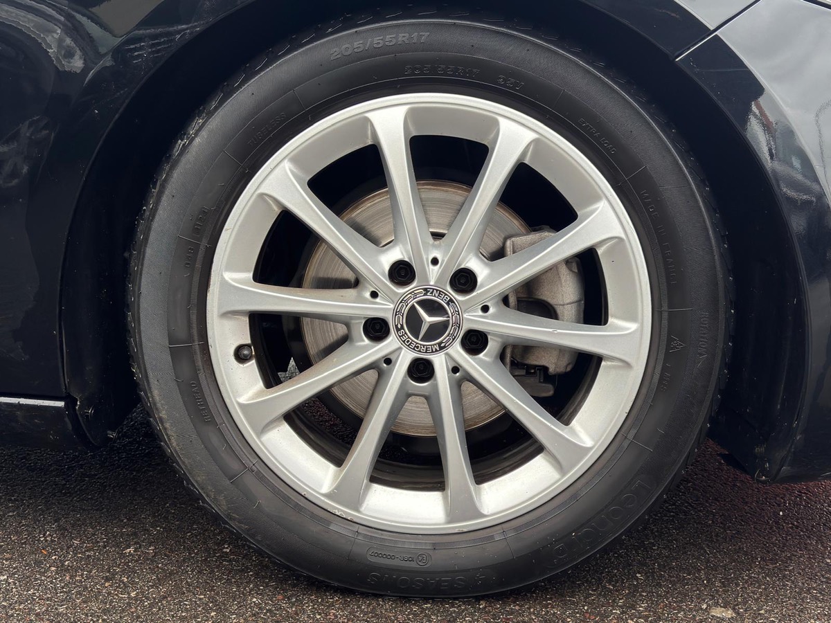 Mercedes Benz Classe A 180 d 116ch 7G-DCT Progressive Line