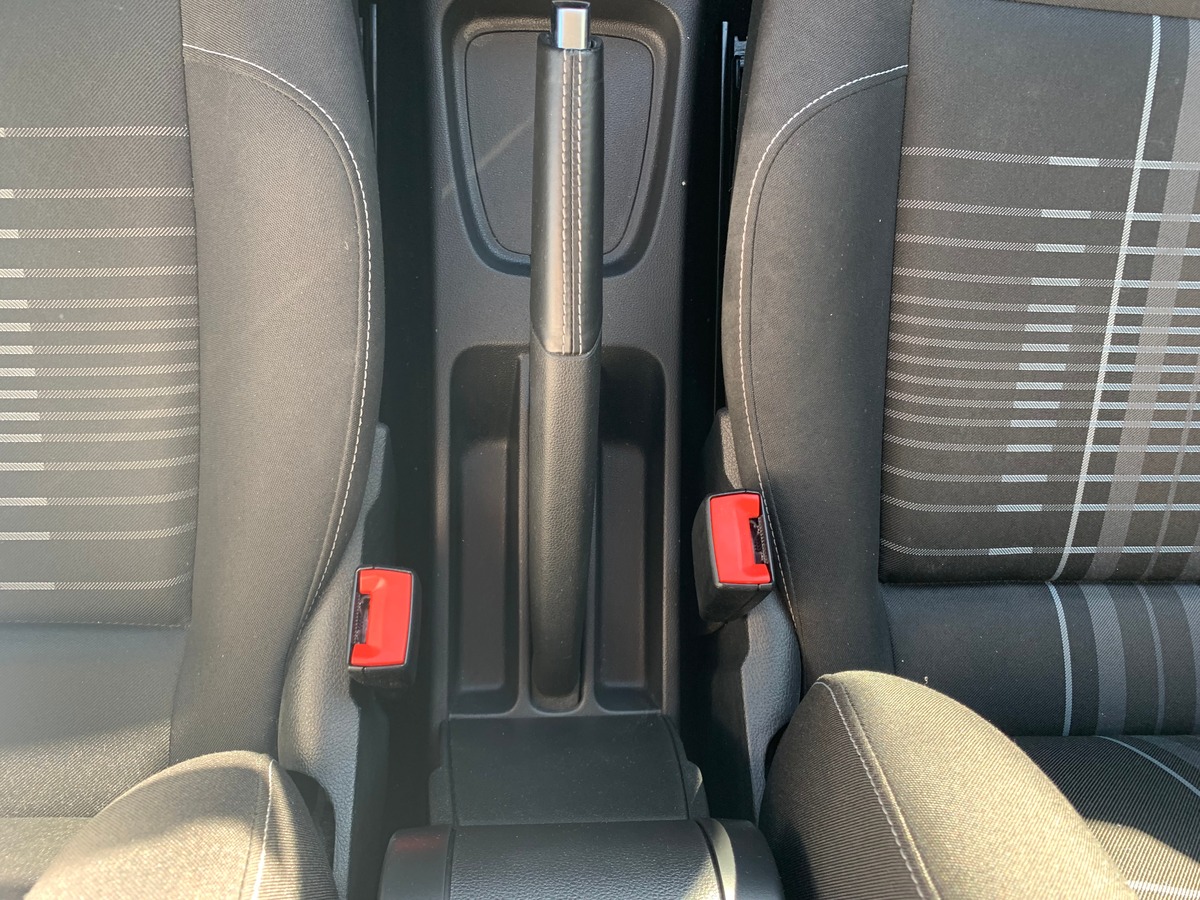 Volkswagen Polo 90 ch | Lounge | Mirror Link | Régulateur de vitesse | GPS | Radar avant et arriére