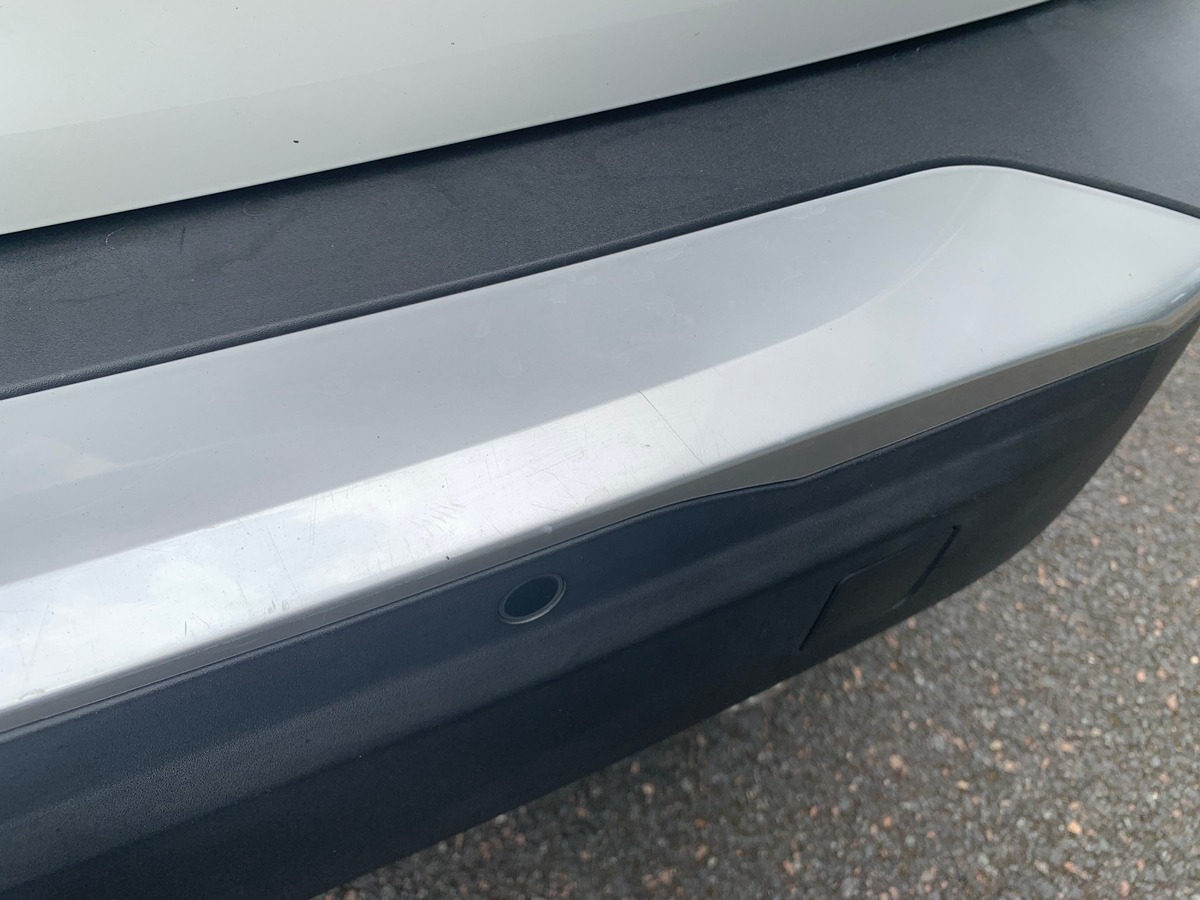 Peugeot 2008 130 chevaux | GT Line | Toit ouvrant panoramique | Apple car Play | Attelage