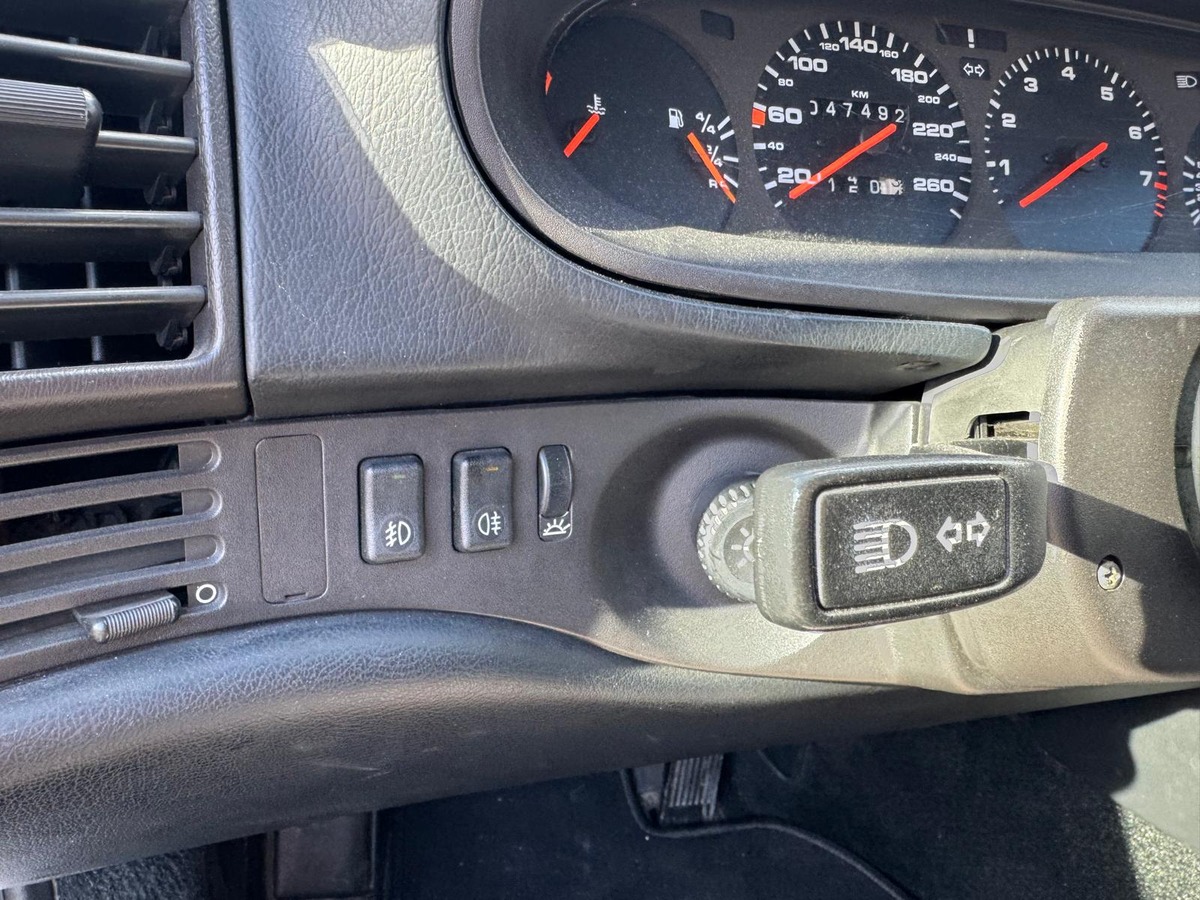 Porsche 944 TURBO CABRIOLET 2.5 250