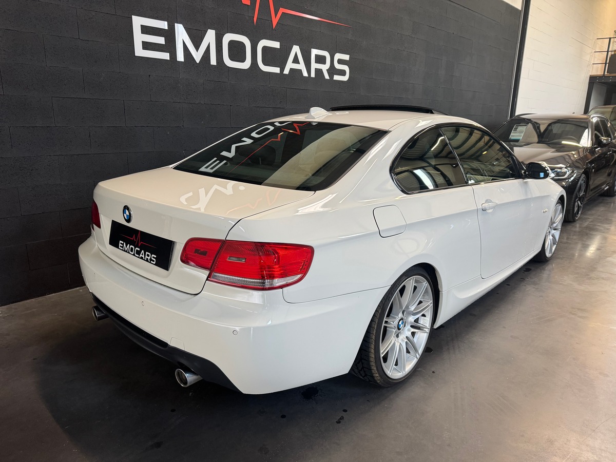 Bmw Série 3 E92 335 DA 286 SPORT DESIGN PACK M