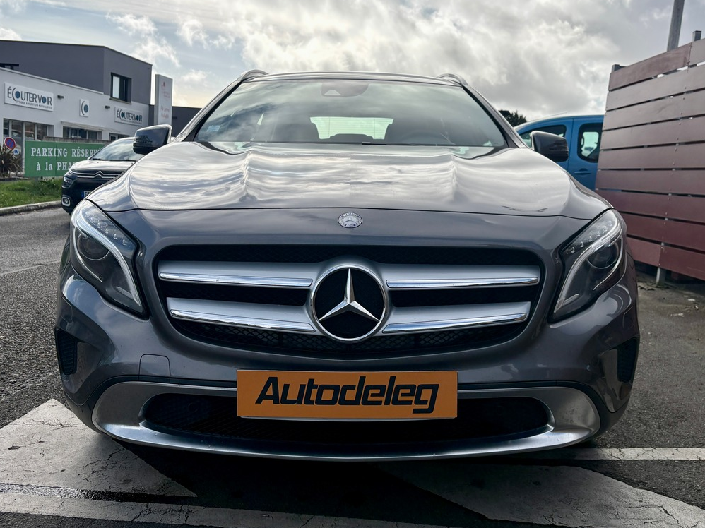 Mercedes Benz GLA 200 SENSATION 156CH