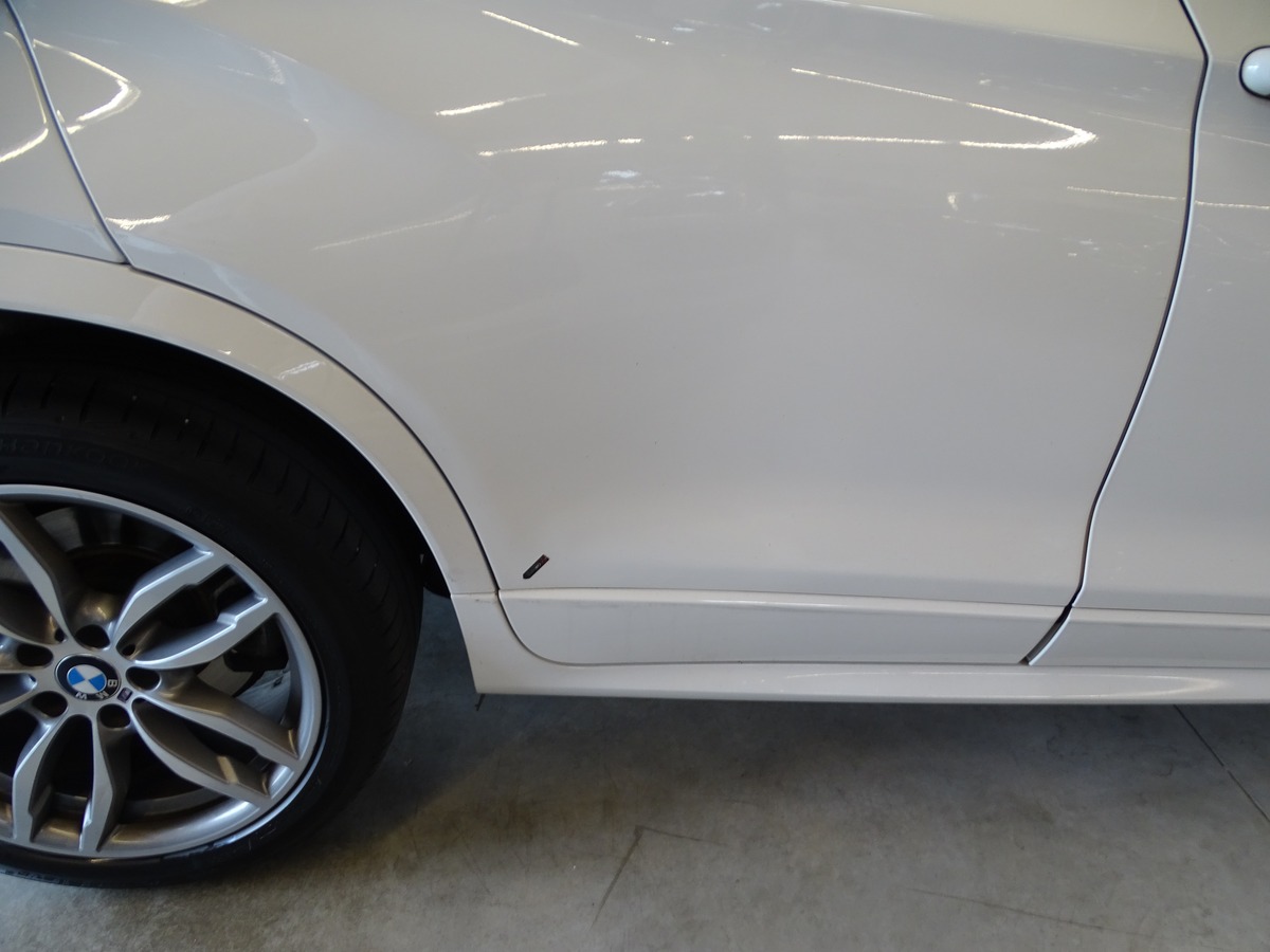 Bmw X4 II (F26) XDRIVE20D 190 Ch M SPORT BVA8 / Caméra 360° / Sièges chauffants / Pack Black / Leds