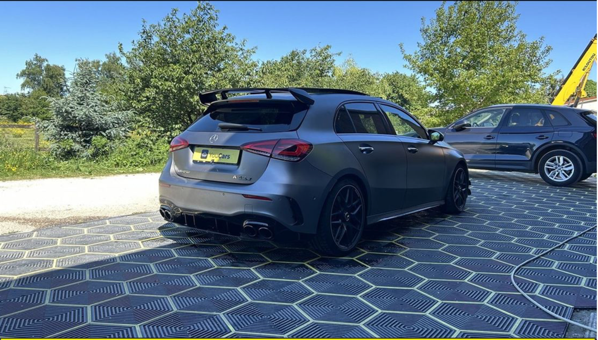 Mercedes-Benz Classe A 45 S AMG 2.0 Ti 4MATIC+ 8G-DCT 421cv PAS DE MALUS - PACK AERO - SIEGES SPORT