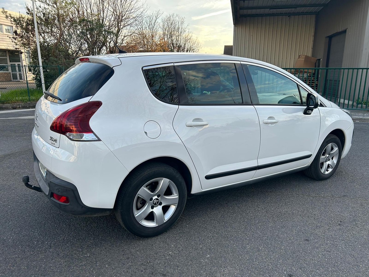 Peugeot 3008 1.6 HDI 120 CV allure 4X sans frais CBL