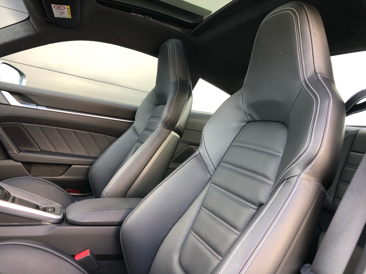 Porsche 911 TURBO S COUPE / TVA / 13464 KMS