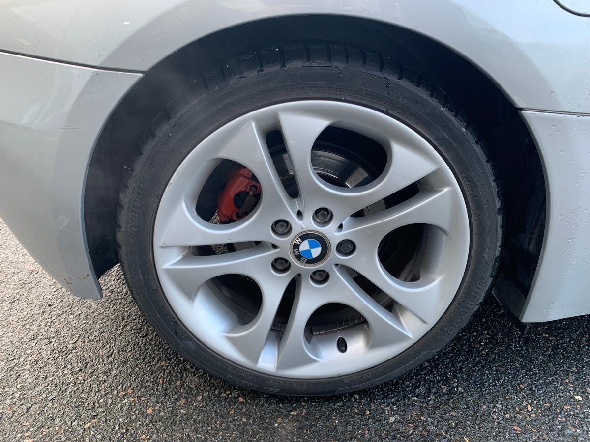 Bmw Z4 231 ch | 3.0L | Roadster | Cuir | GPS | Radar de recul | Climatisation | Pack Nord