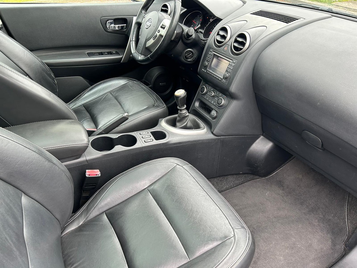 Nissan Qashqai 1.6 CDI 130 CV TEKNA 4XCBLEUt