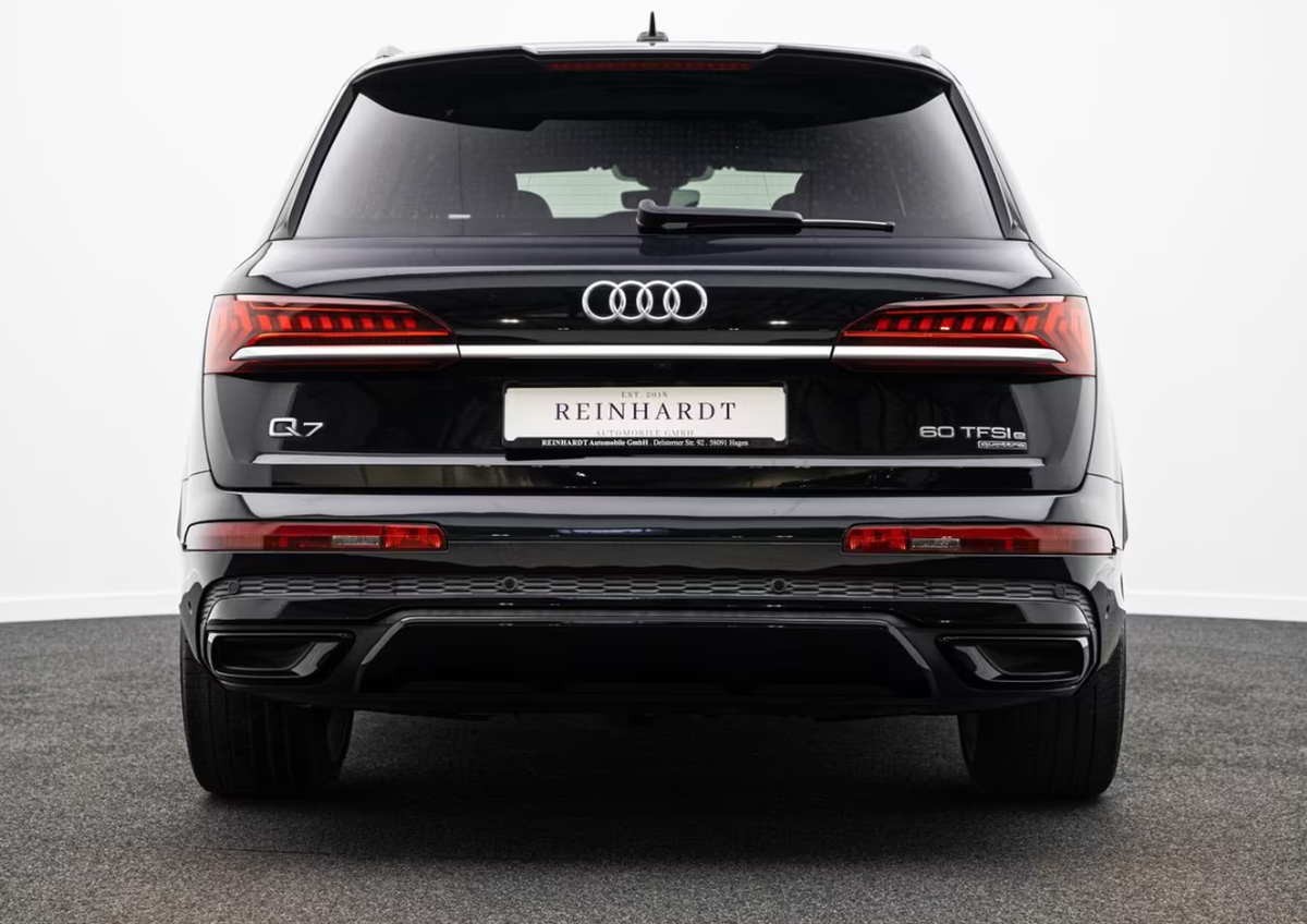 Audi Q7 60 TFSI e 456ch Competition quattro Tiptronic/Bose/Toit ouvrant/Attelage
