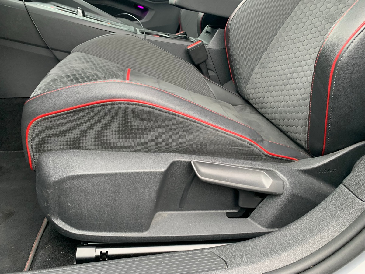 Volkswagen Golf GTI 300 ch | Clubsport | Caméra de recul | Phares de route adaptatifs, directionnels