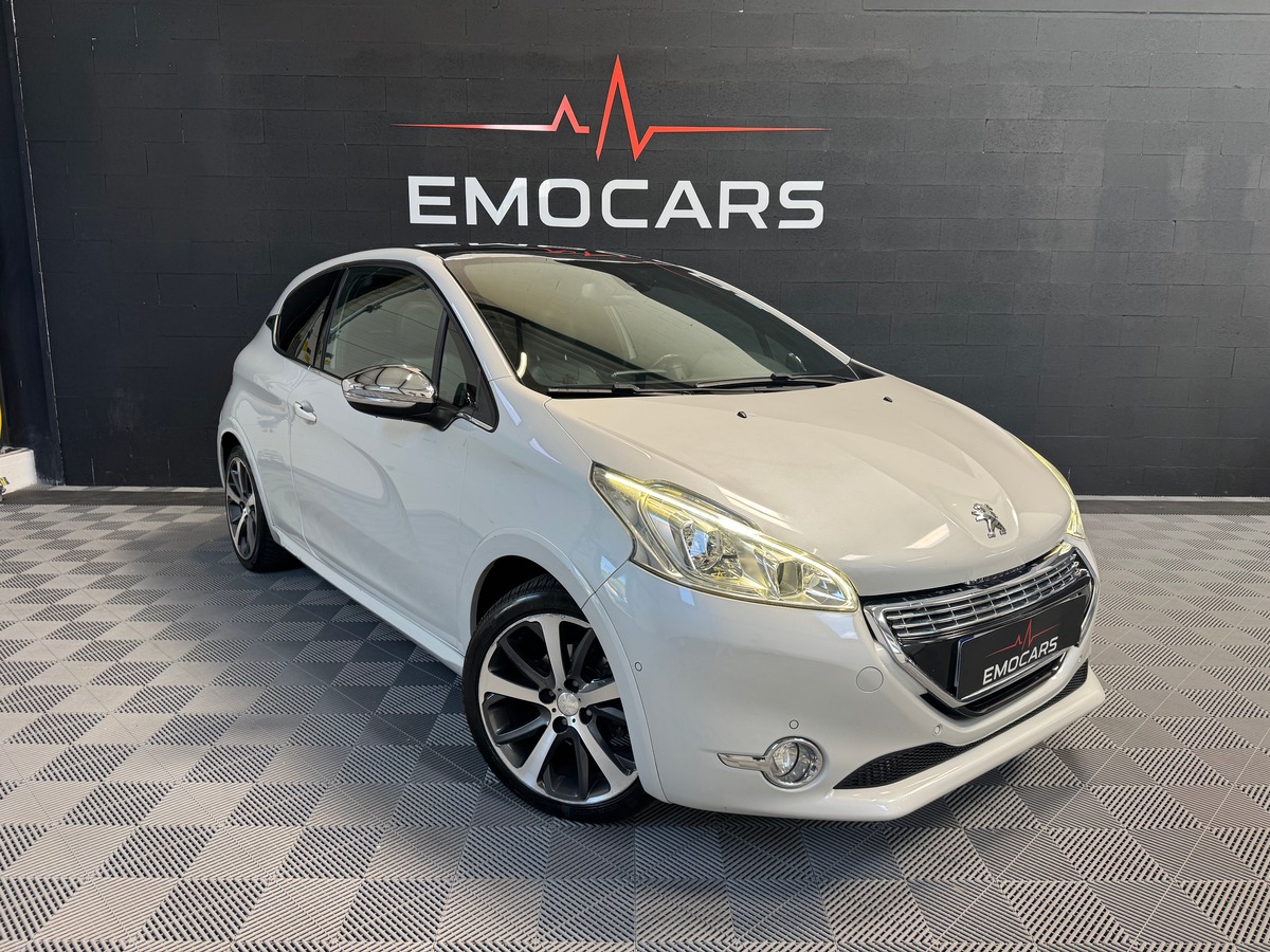 Peugeot 208 XY JBL 1.6 e-HDi 115 BVM6 Park Assist