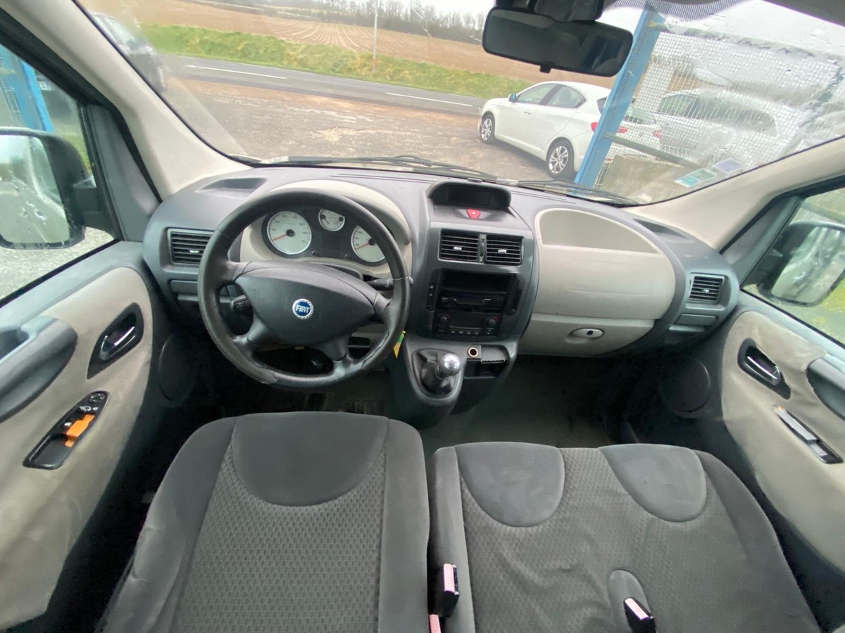 Fiat Scudo 2.0 jtd 120cv  9 places kit de distrib neuf 264001km